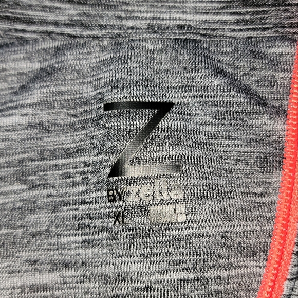 Zella 1/4 zip - Picture 2 of 3